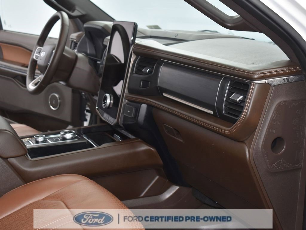 Certified 2024 Ford Expedition Max King Ranch image 16