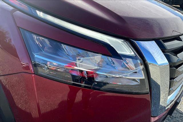 Used 2023 Nissan Pathfinder SL image 33