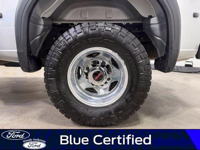 Used 2022 GMC Sierra 3500 Denali w/ Denali Ultimate Package AWD/4WD image 8
