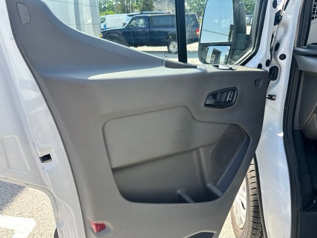 Certified 2025 Ford Transit 250 Low Roof w/ Exterior Upgrade Package RWD image 23