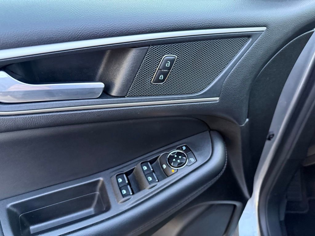 Certified 2023 Ford Edge SEL w/ Convenience Package image 7