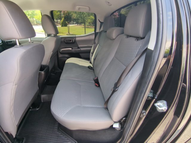 Used 2023 Toyota Tacoma SR5 w/ Technology Package AWD/4WD image 21
