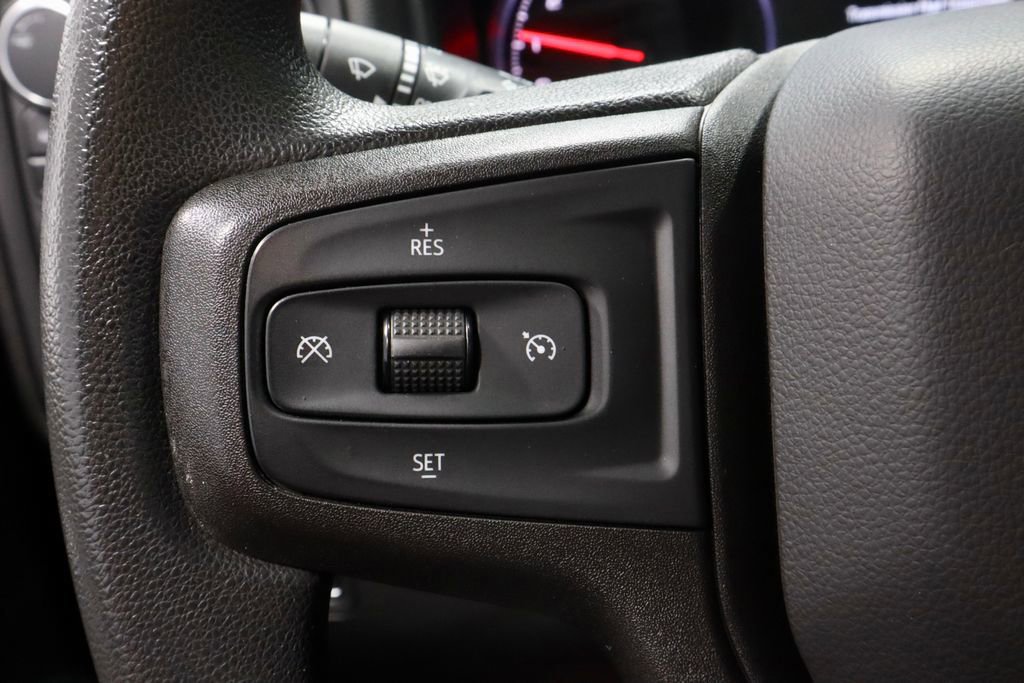 Used 2020 Chevrolet Silverado 1500 Custom w/ Custom Value Package image 26