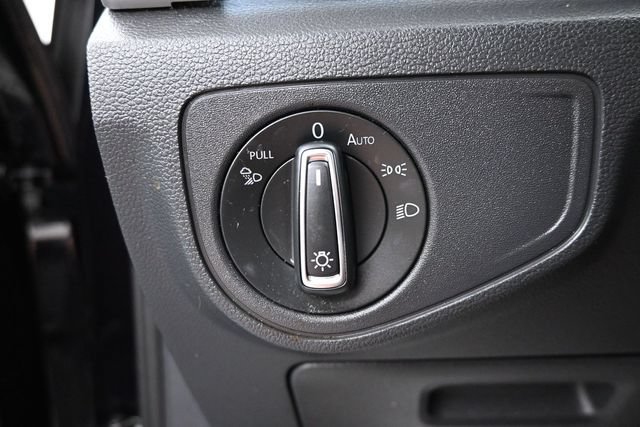 Used 2021 Volkswagen Atlas SEL FWD image 24