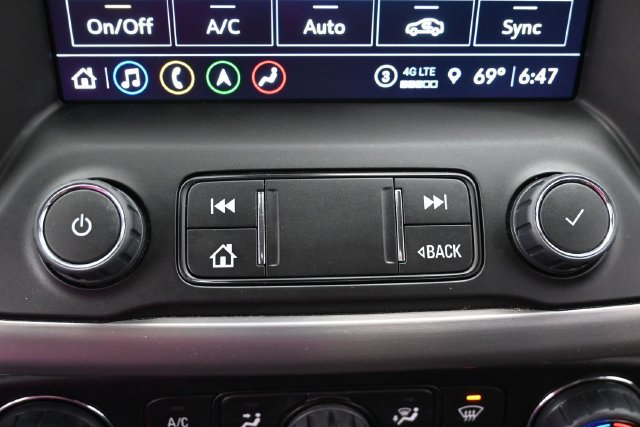 Used 2023 GMC Acadia AT4 AWD/4WD image 25