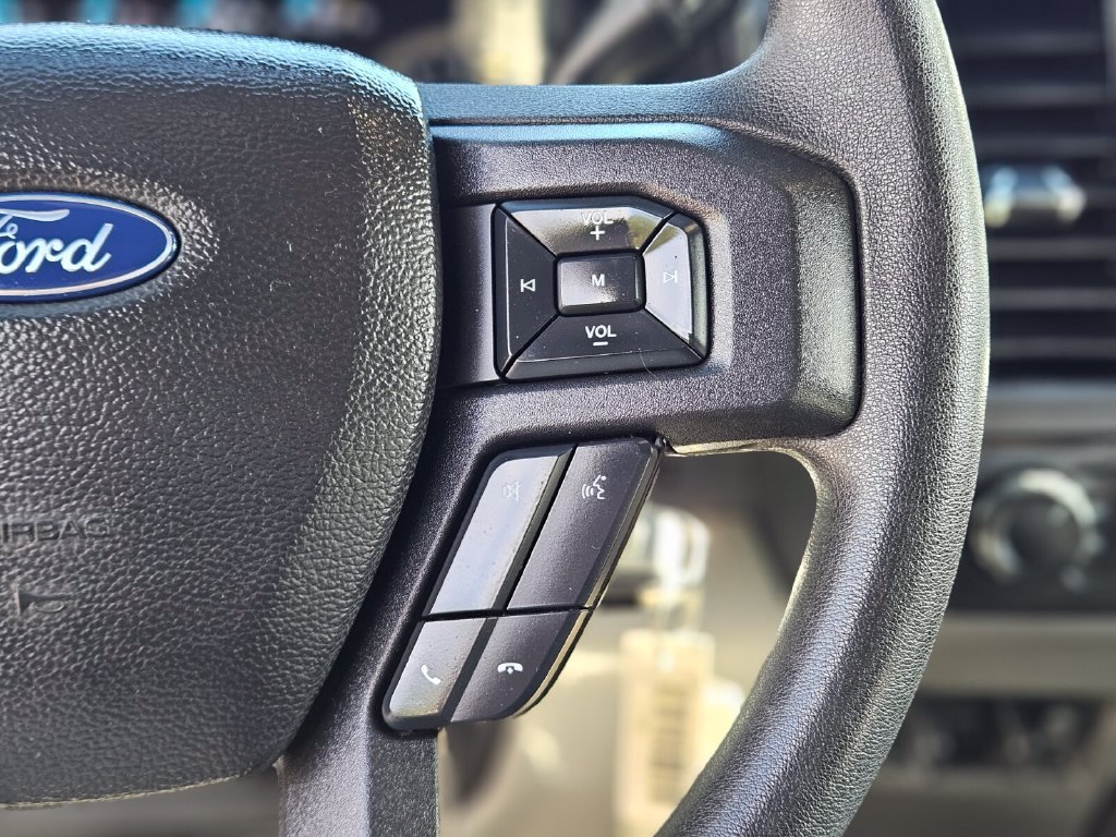 Certified 2020 Ford F250 XL w/ STX Appearance Package AWD/4WD image 31