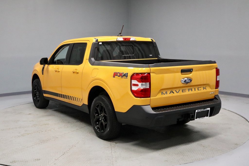Certified 2022 Ford Maverick Lariat w/ Lariat Luxury Package image 3