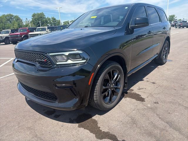 Used 2022 Dodge Durango SXT w/ Blacktop Package AWD/4WD image 2