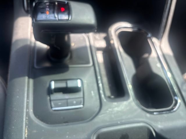 Used 2025 GMC Sierra 1500 AT4 w/ Technology Package AWD/4WD image 23