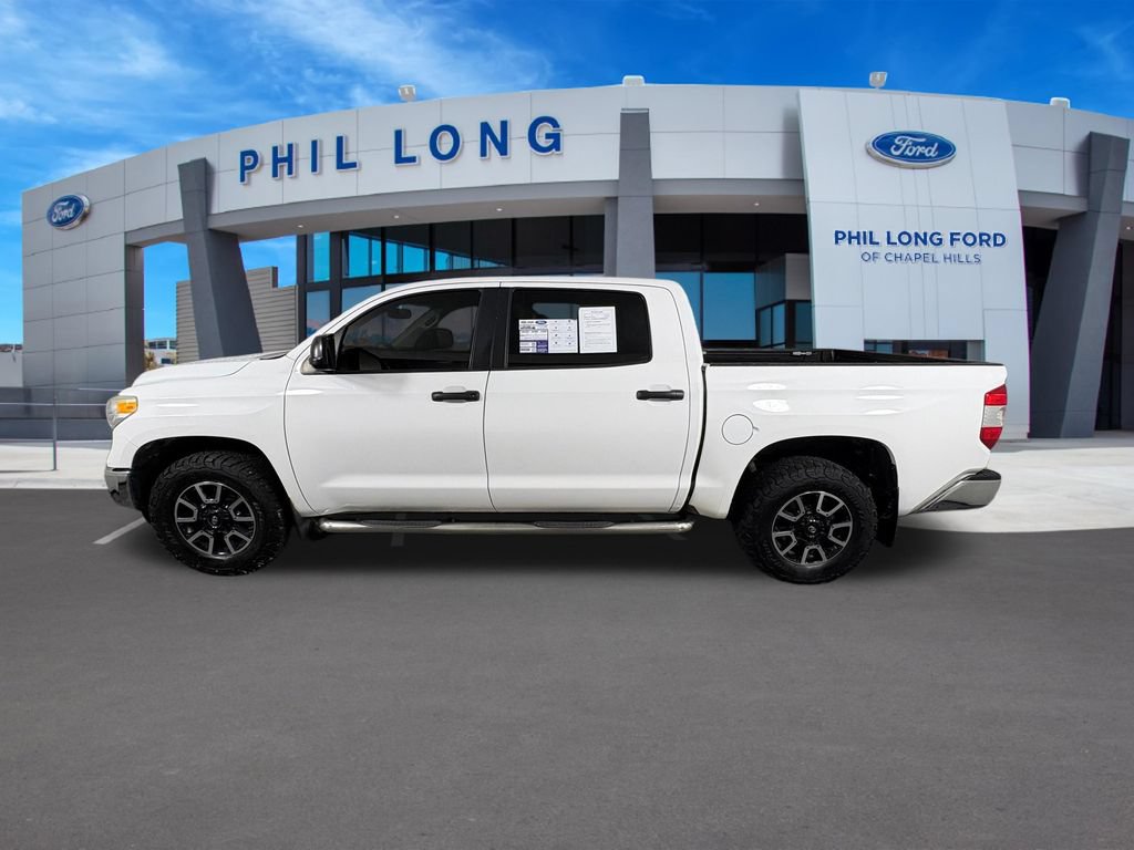 Used 2017 Toyota Tundra SR5 AWD/4WD image 2