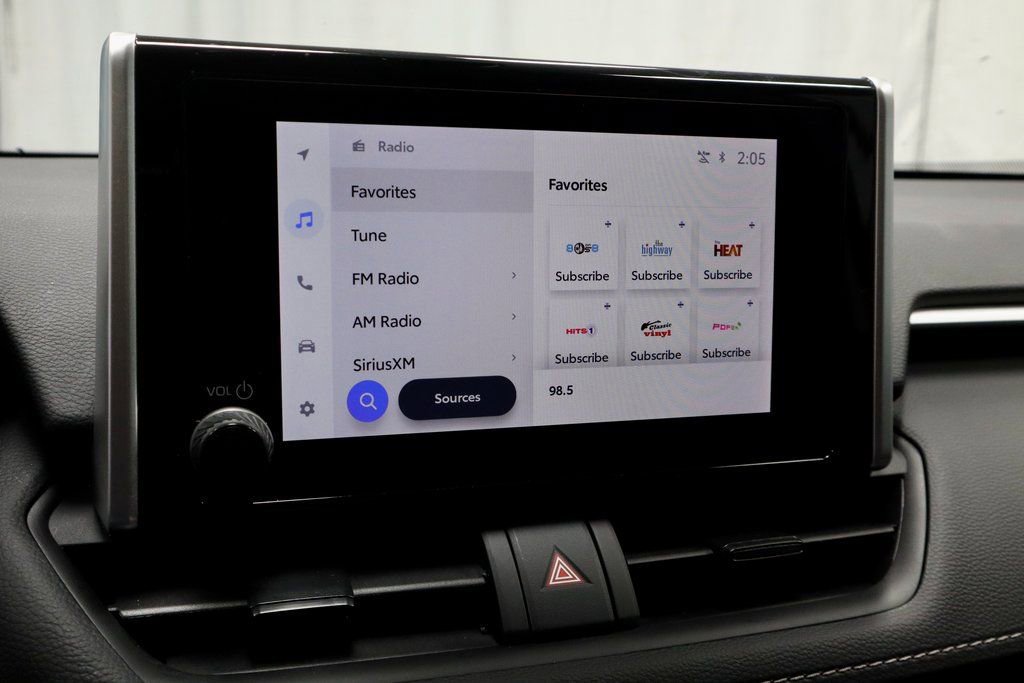 Used 2025 Toyota RAV4 XLE image 10