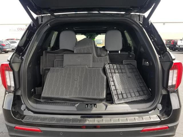Certified 2025 Ford Explorer ST AWD/4WD image 9