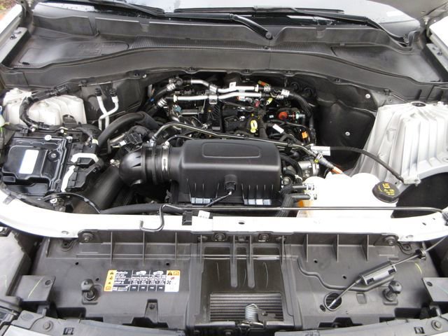 Certified 2022 Ford Explorer XLT w/ Equipment Group 202A image 27