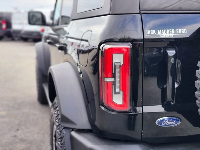Certified 2023 Ford Bronco Outer Banks w/ Sasquatch Package AWD/4WD image 9