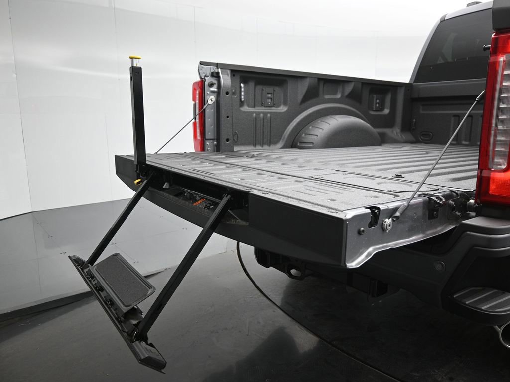 Certified 2024 Ford F250 Lariat w/ Tremor Off-Road Package image 54
