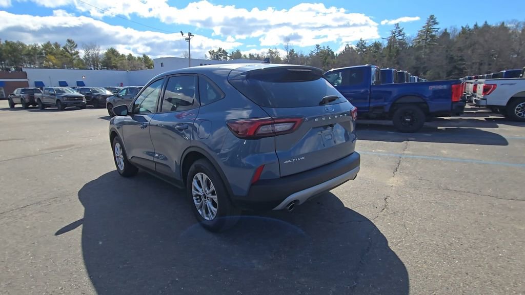 Certified 2025 Ford Escape Active w/ Tech Pack #1 AWD/4WD image 17