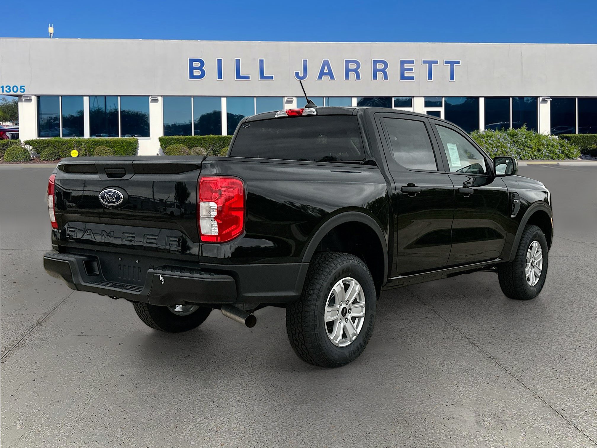 Certified 2025 Ford Ranger XL RWD image 4