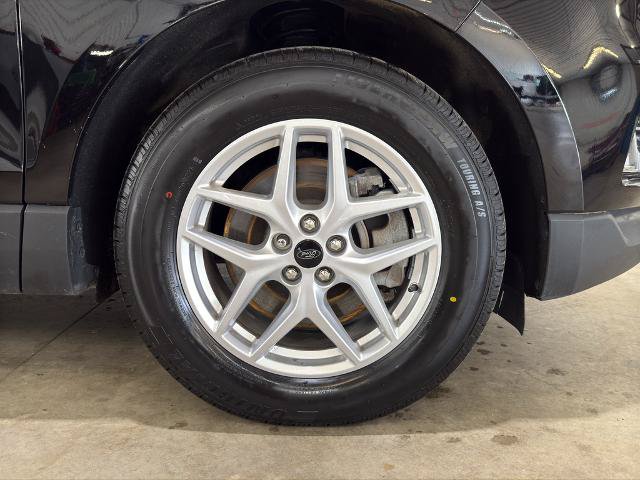 Certified 2024 Ford Edge SEL w/ Convenience Package AWD/4WD image 27
