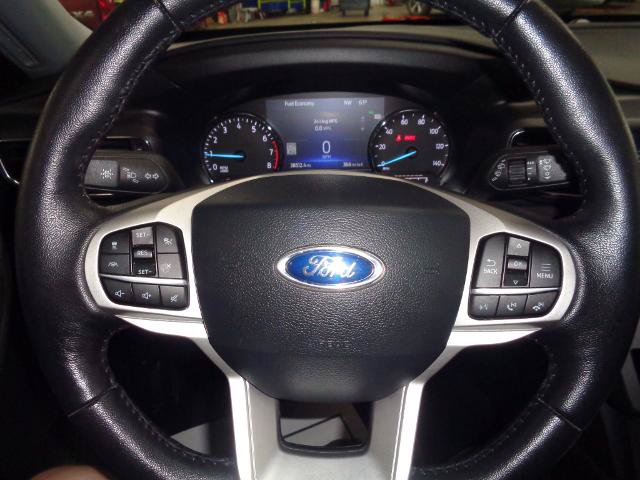 Certified 2023 Ford Explorer XLT w/ Equipment Group 202A AWD/4WD image 29