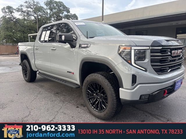 Used 2025 GMC Sierra 1500 AT4 w/ AT4 Premium Package