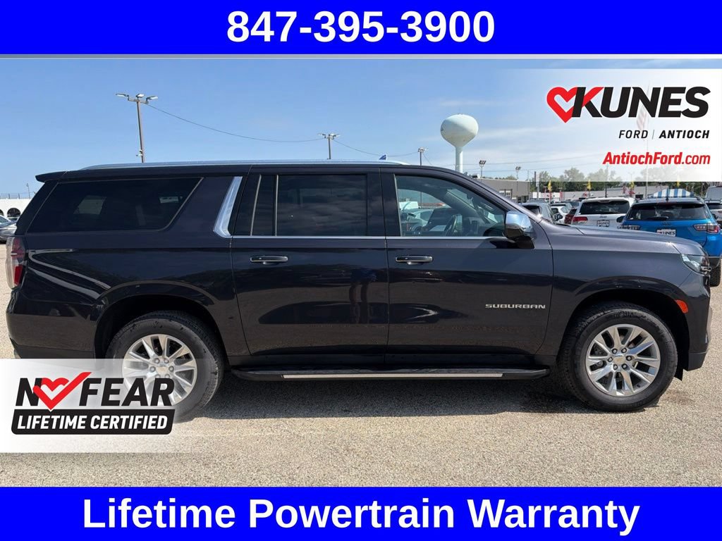 Used 2024 Chevrolet Suburban Premier AWD/4WD image 17