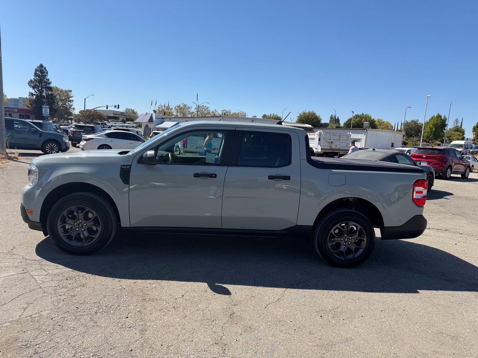 Certified 2024 Ford Maverick XLT FWD image 2