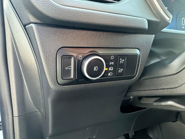 Certified 2025 Ford Escape Platinum AWD/4WD image 11