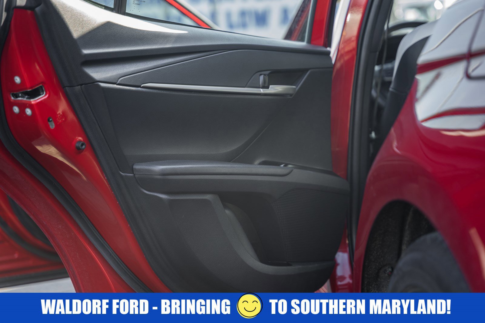 Used 2025 Toyota Camry SE image 36