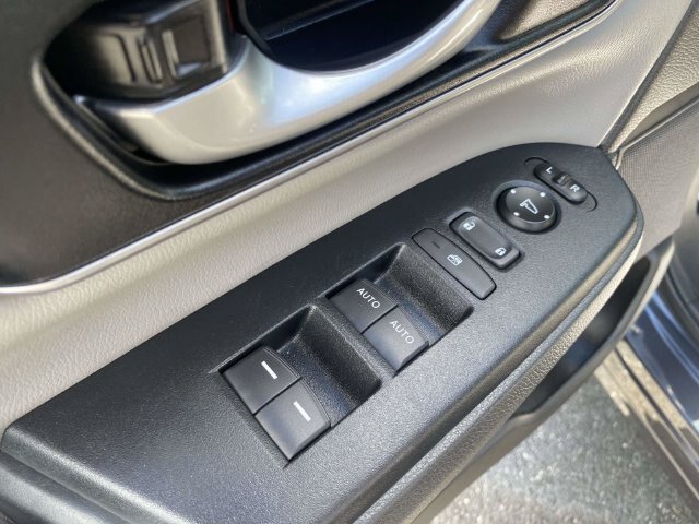 Used 2019 Honda CR-V EX-L image 19
