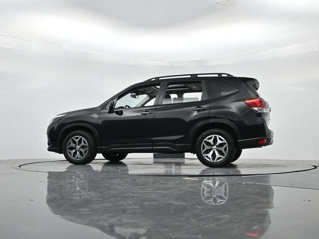 Used 2024 Subaru Forester Premium AWD/4WD image 39