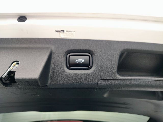 Used 2022 Hyundai Santa Fe Limited AWD/4WD image 19