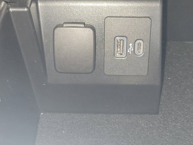 Certified 2022 Ford Explorer ST w/ Equipment Group 401A AWD/4WD image 28