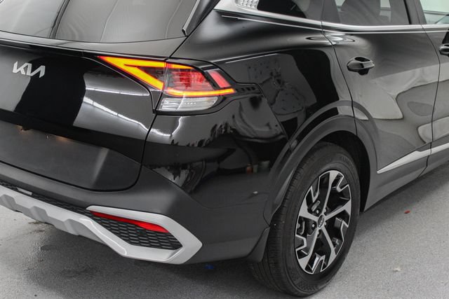 Used 2025 Kia Sportage EX FWD image 9