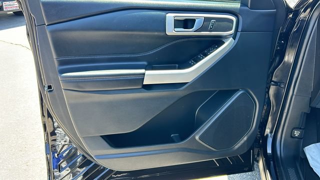 Certified 2022 Ford Explorer XLT RWD image 18