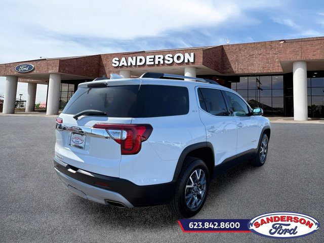 Used 2023 GMC Acadia SLT FWD image 3