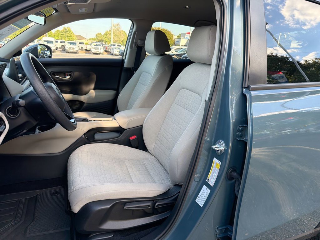 Used 2026 Honda HR-V LX image 11