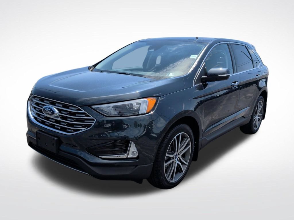 Certified 2022 Ford Edge Titanium AWD/4WD image 3