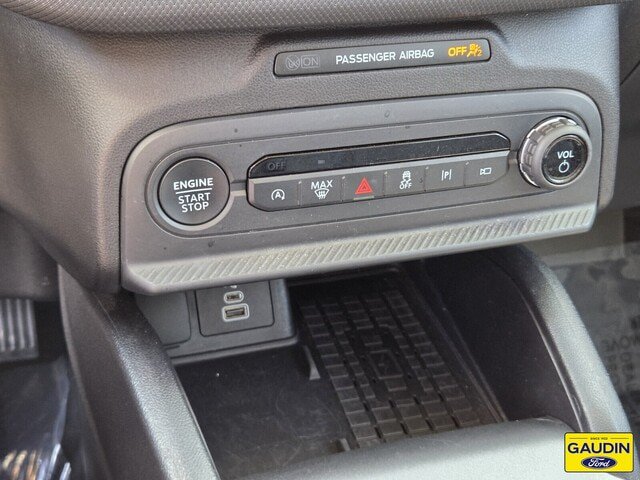 Certified 2025 Ford Bronco Sport Outer Banks w/ Outer Banks Tech Package+ AWD/4WD image 23