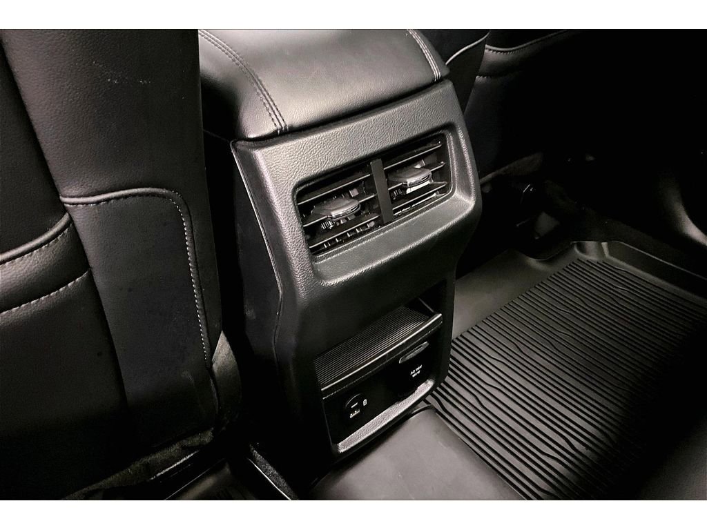 Certified 2022 Ford Edge SEL w/ Convenience Package image 36