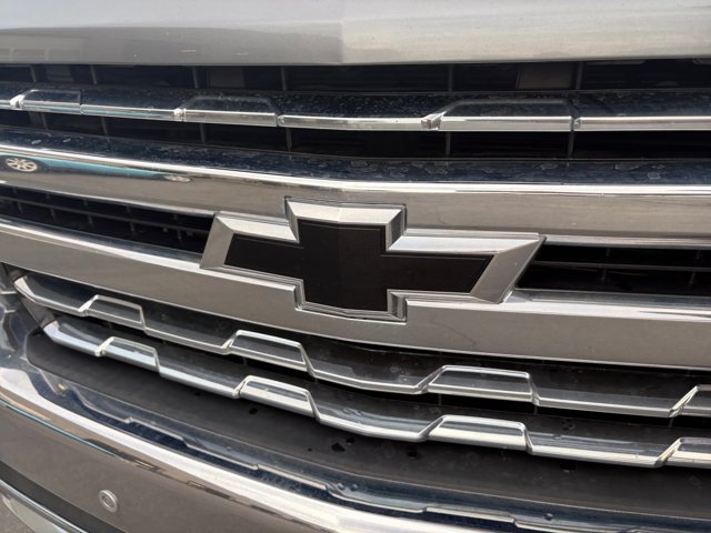 Used 2022 Chevrolet Silverado 1500 LTZ w/ Z71 Off-Road Package AWD/4WD image 23