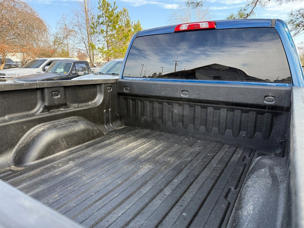 Used 2017 Chevrolet Silverado 1500 LT w/ All Star Edition image 19