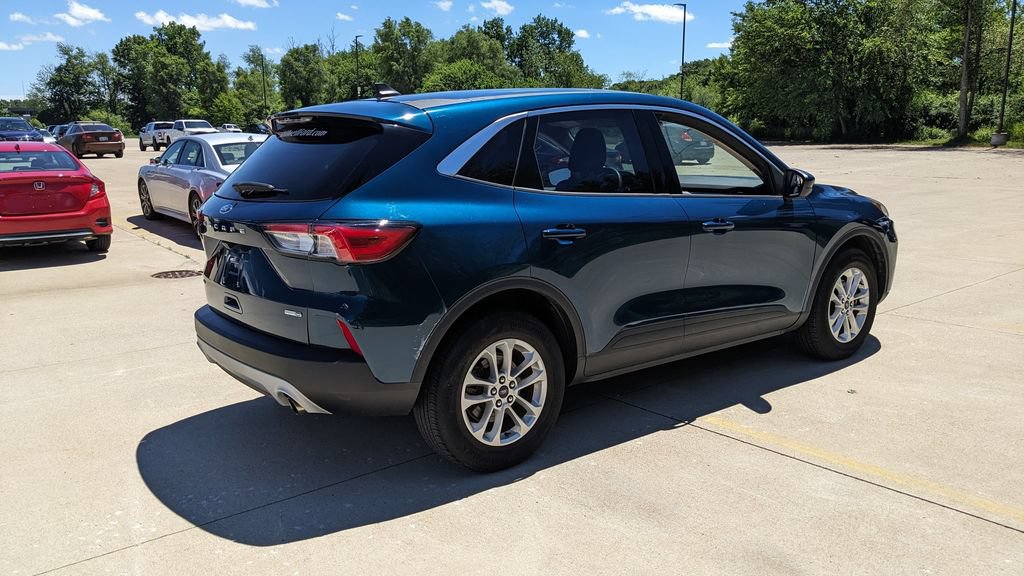 Certified 2020 Ford Escape SE AWD/4WD image 3