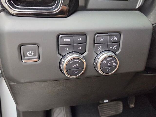 Used 2025 GMC Sierra 1500 AT4 AWD/4WD image 28