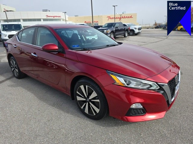 Used 2021 Nissan Altima 2.5 SV image 1
