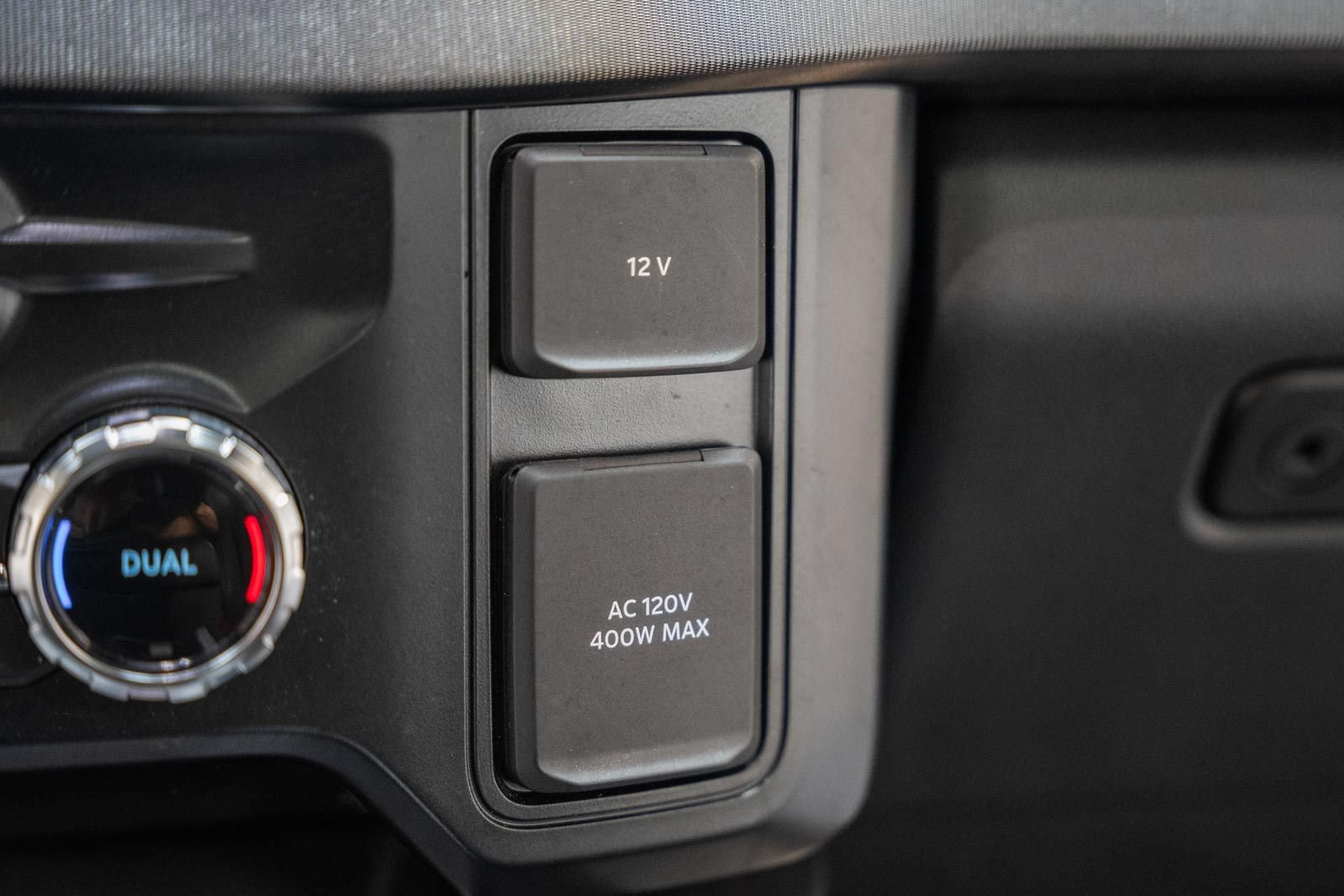 Certified 2026 Ford F250 Platinum AWD/4WD image 32