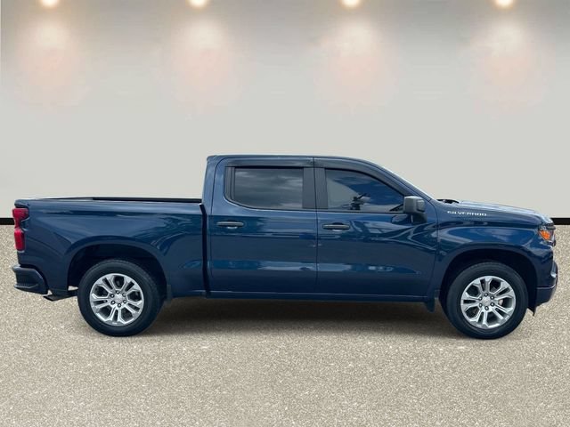 Used 2022 Chevrolet Silverado 1500 Custom RWD image 4