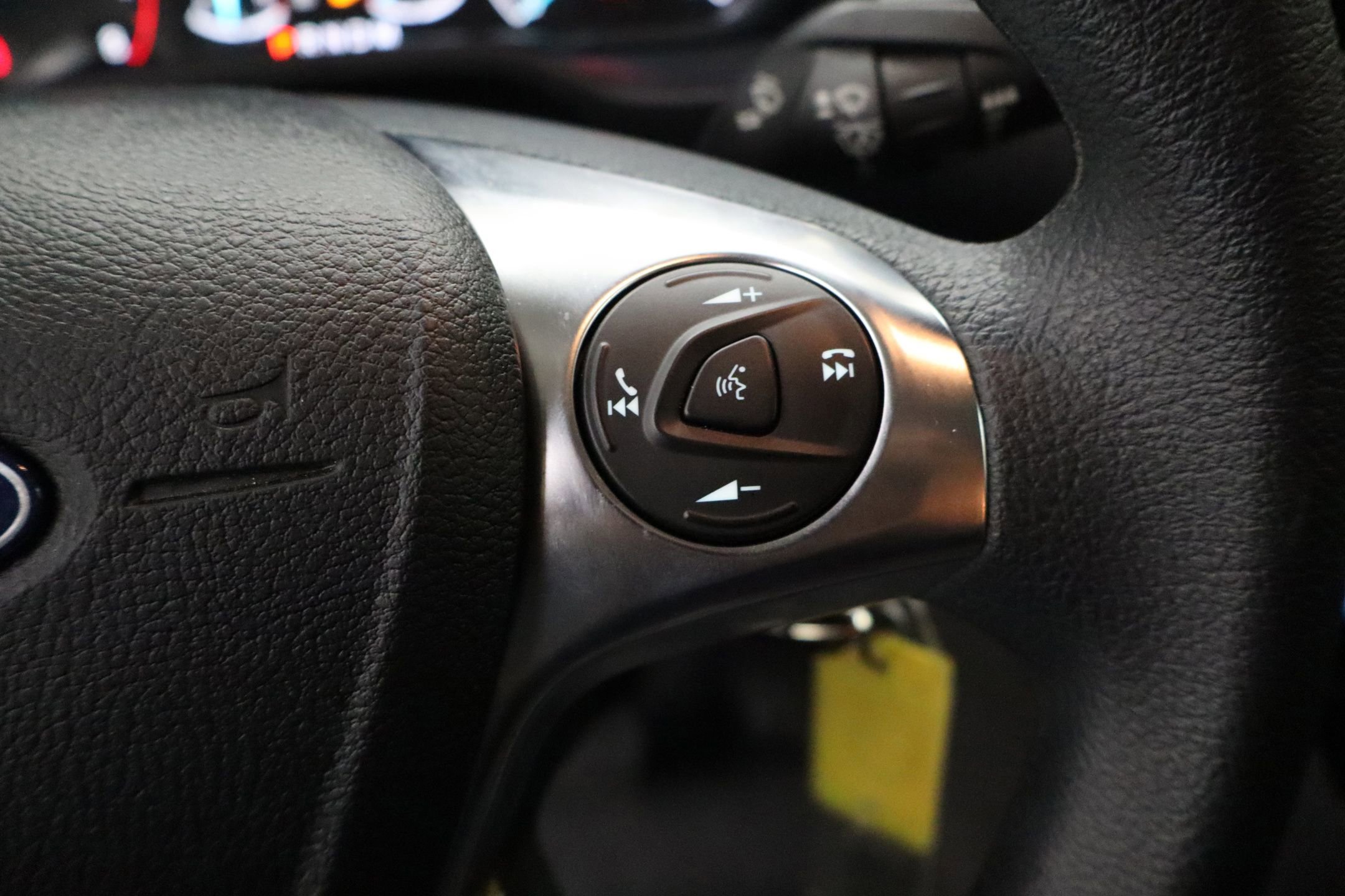 Certified 2023 Ford Transit Connect XL FWD image 18