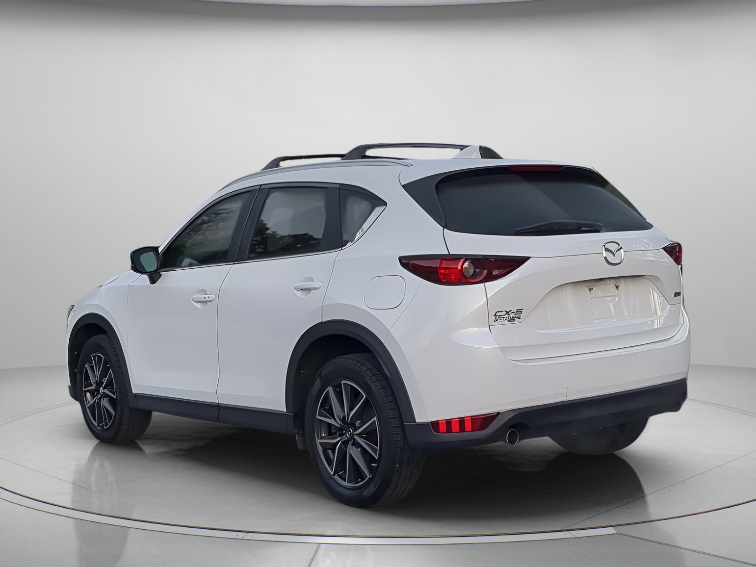 Used 2018 MAZDA CX-5 Touring w/ Preferred Equipment Package FWD image 42