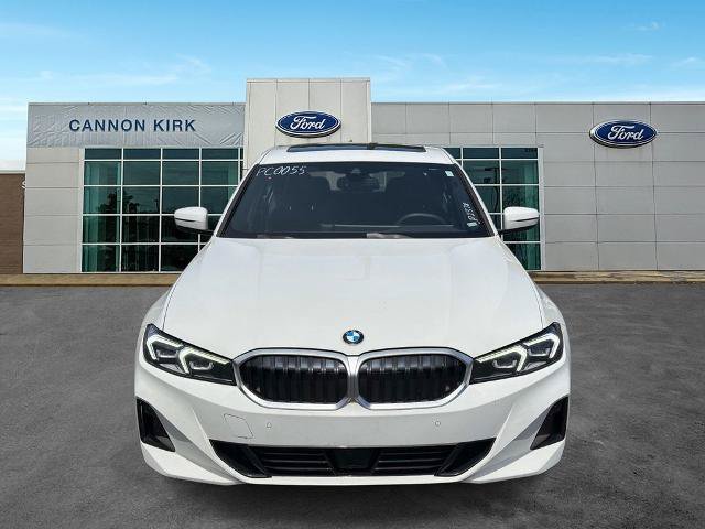 Used 2025 BMW 330i Sedan RWD image 2