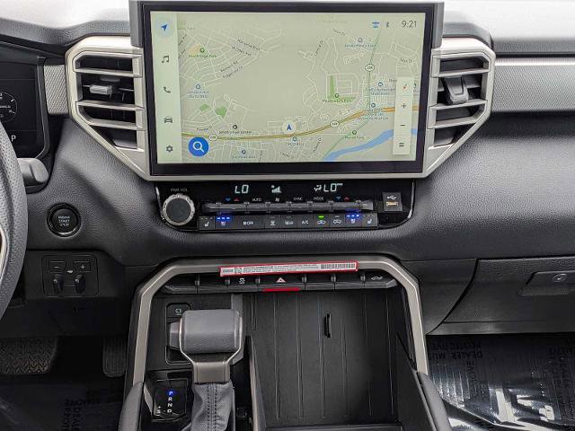 Used 2025 Toyota Tundra Limited AWD/4WD image 21
